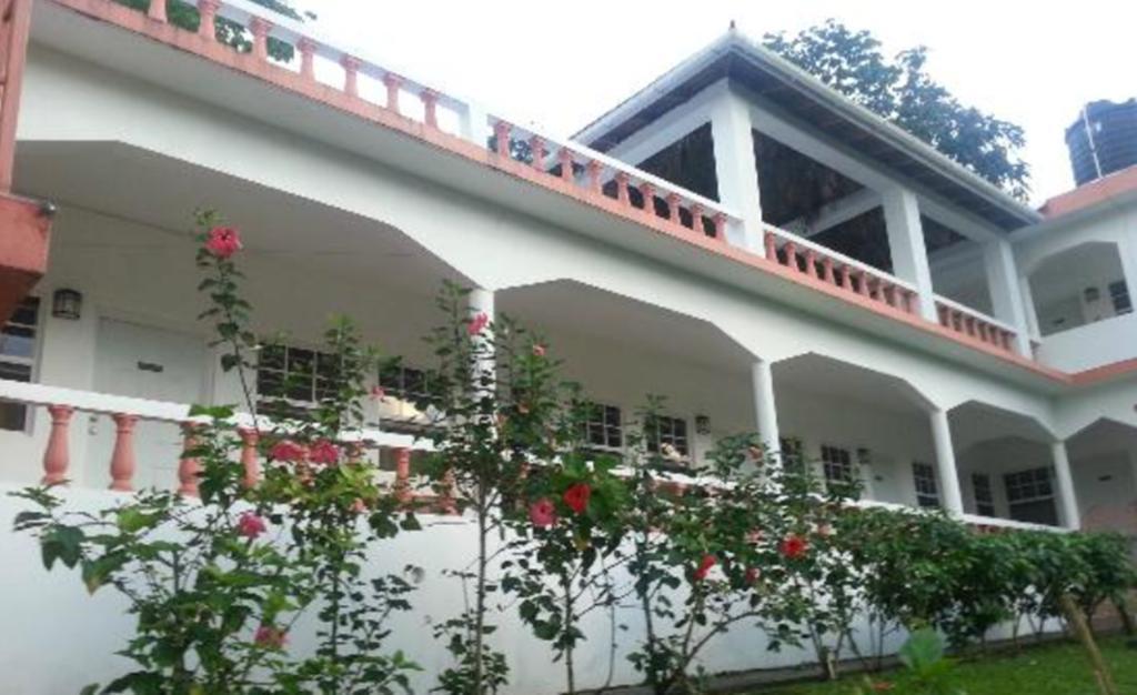 Polish Princess Guest House ปอร์ตอันโตนิโอ ภายนอก รูปภาพ