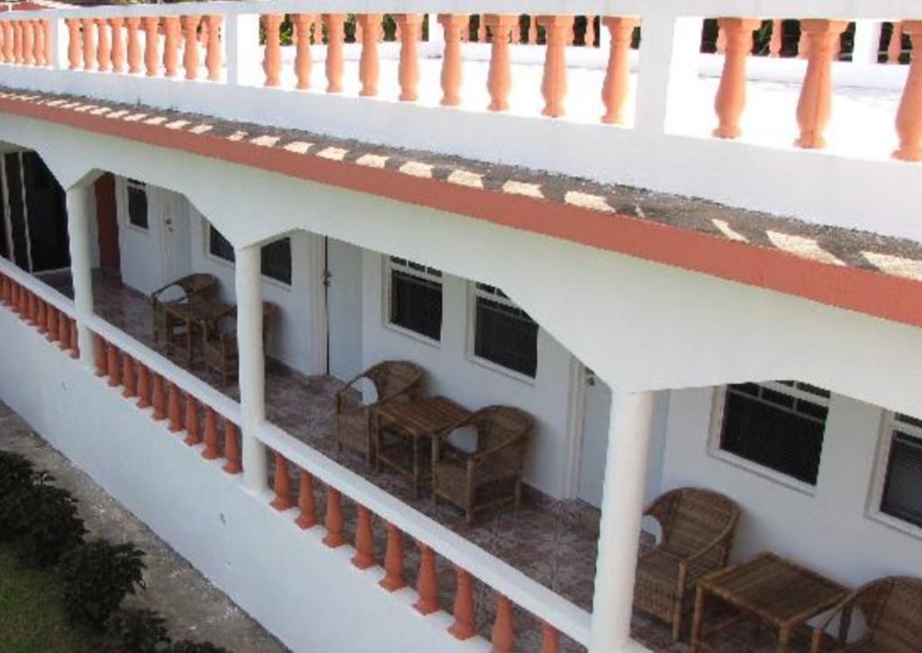 Polish Princess Guest House ปอร์ตอันโตนิโอ ภายนอก รูปภาพ
