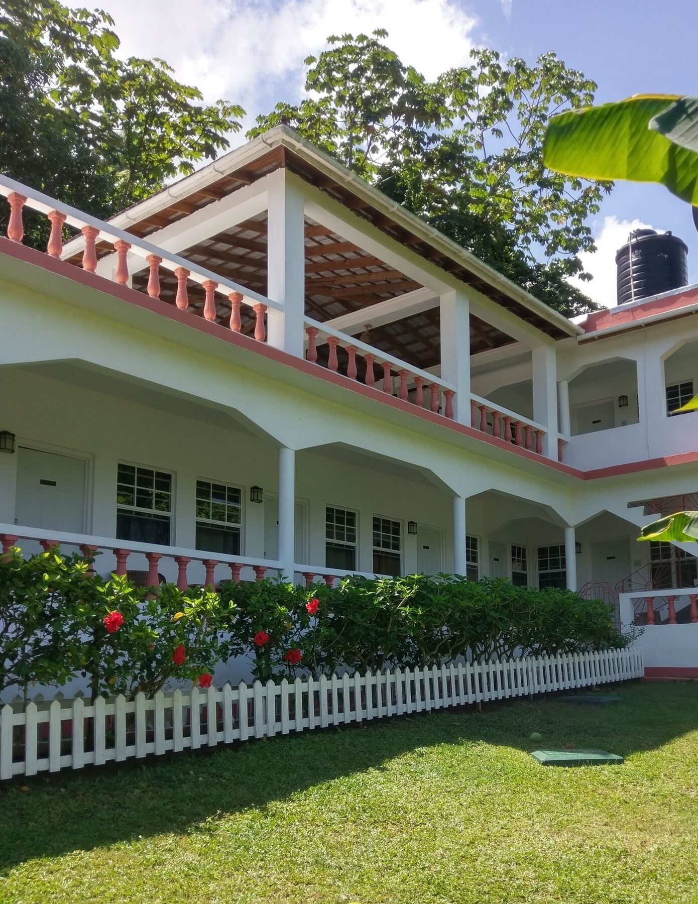 Polish Princess Guest House ปอร์ตอันโตนิโอ ภายนอก รูปภาพ